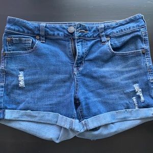 Refuge Denim Shorts Size 4